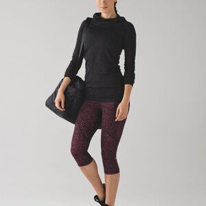 Lululemon Outrun 17" Crop-Size 6-Shatter Weave Dust Coral Plum / Black -Pockets!
